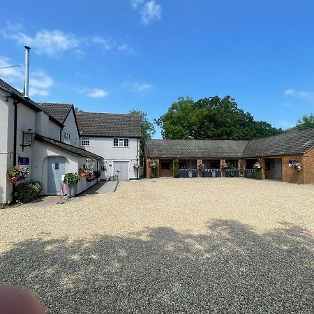 Village Limits Bed And Breakfast Rooms Woodhall Spa Bagian luar foto