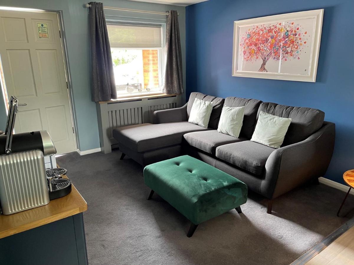 Village Limits Bed And Breakfast Rooms Woodhall Spa Bagian luar foto