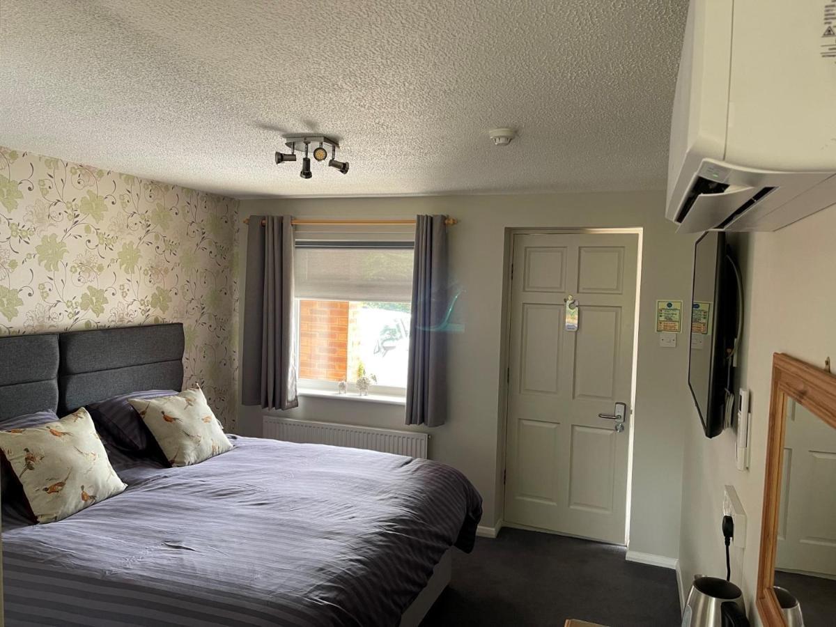 Village Limits Bed And Breakfast Rooms Woodhall Spa Bagian luar foto