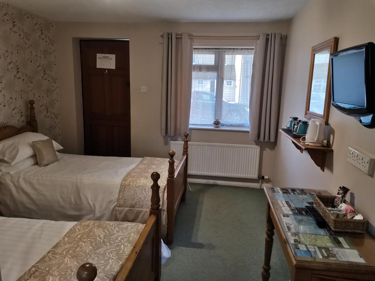 Village Limits Bed And Breakfast Rooms Woodhall Spa Bagian luar foto